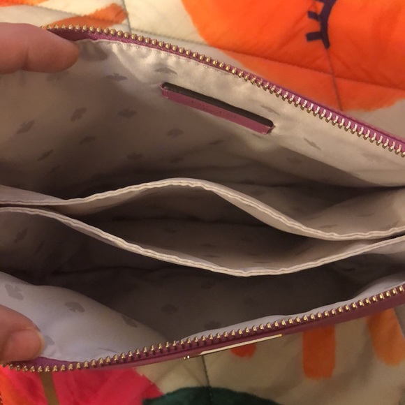 Kate Spade Gusset Crossbody - Needs Repair - Picture 6 of 14